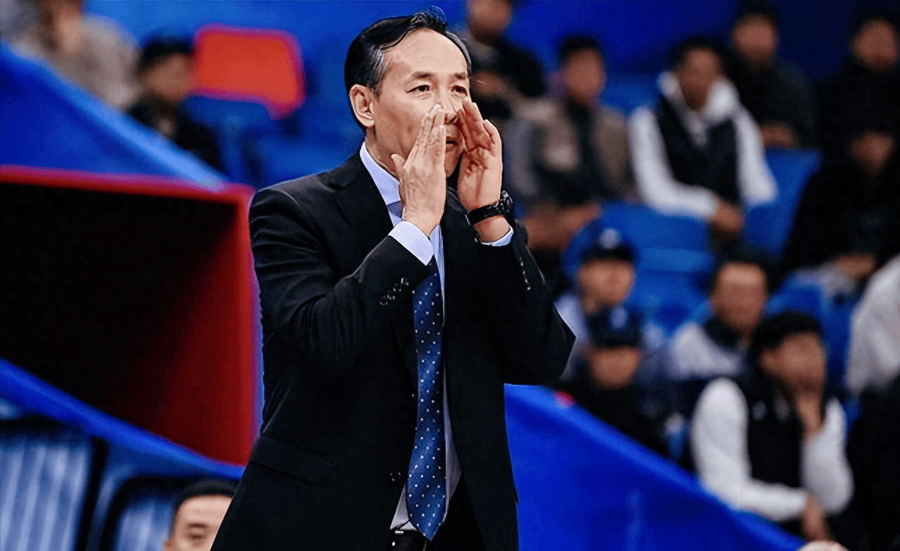 开云体育官方登录入口-战术调整带来惊喜，球队实力水涨船高的简单介绍