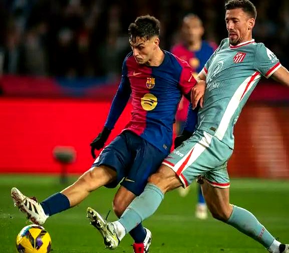 开云体育app下载-曼联试图续约梅塔，球队稳定需力争的简单介绍