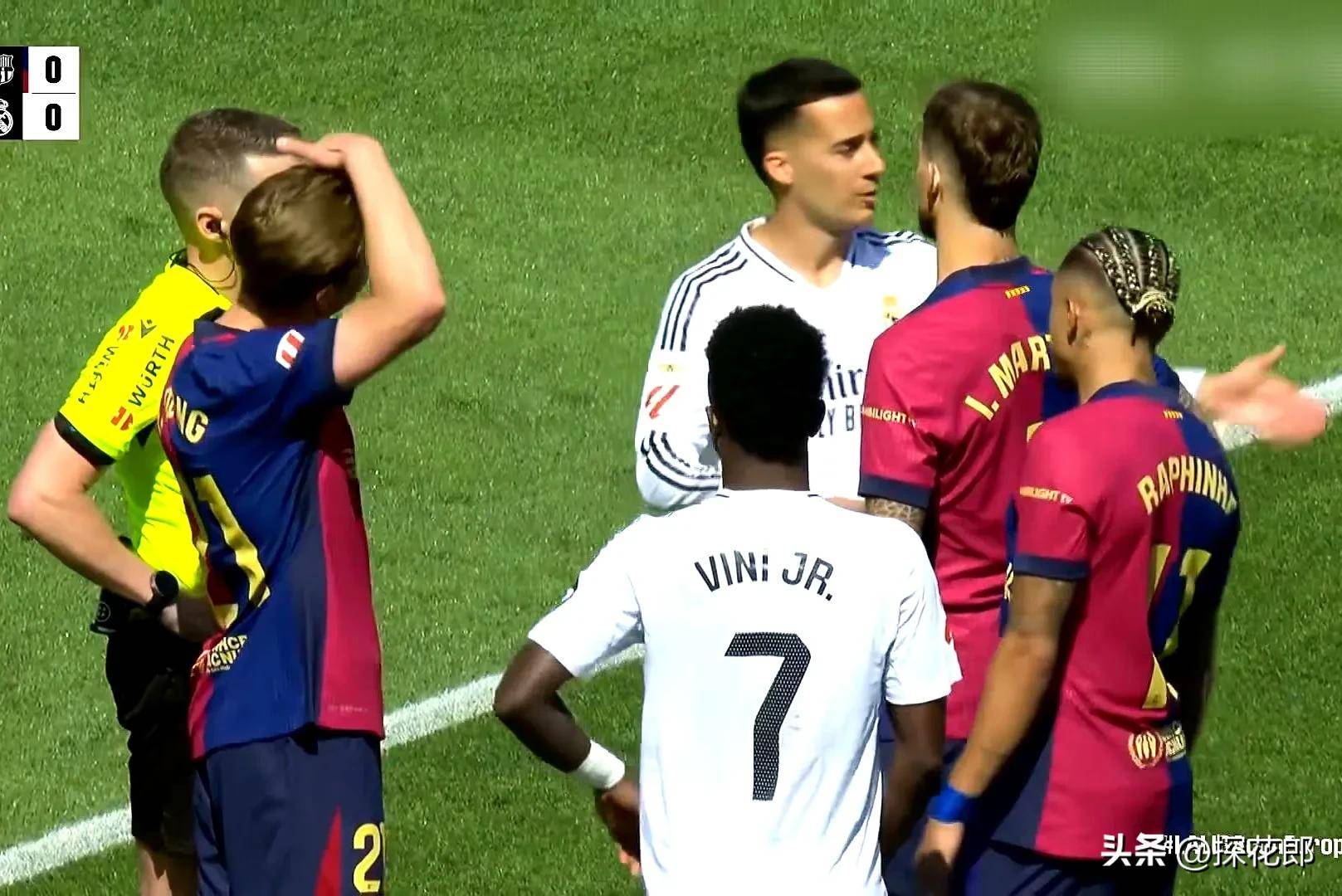 关于帕尔马前锋轰下帽子戏法，助球队实现逆转的信息