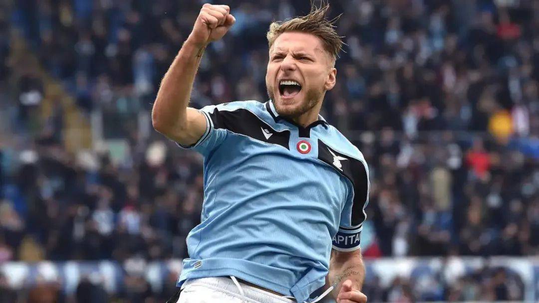 包含拉齐奥球队连胜积分逐渐拉近差距的词条