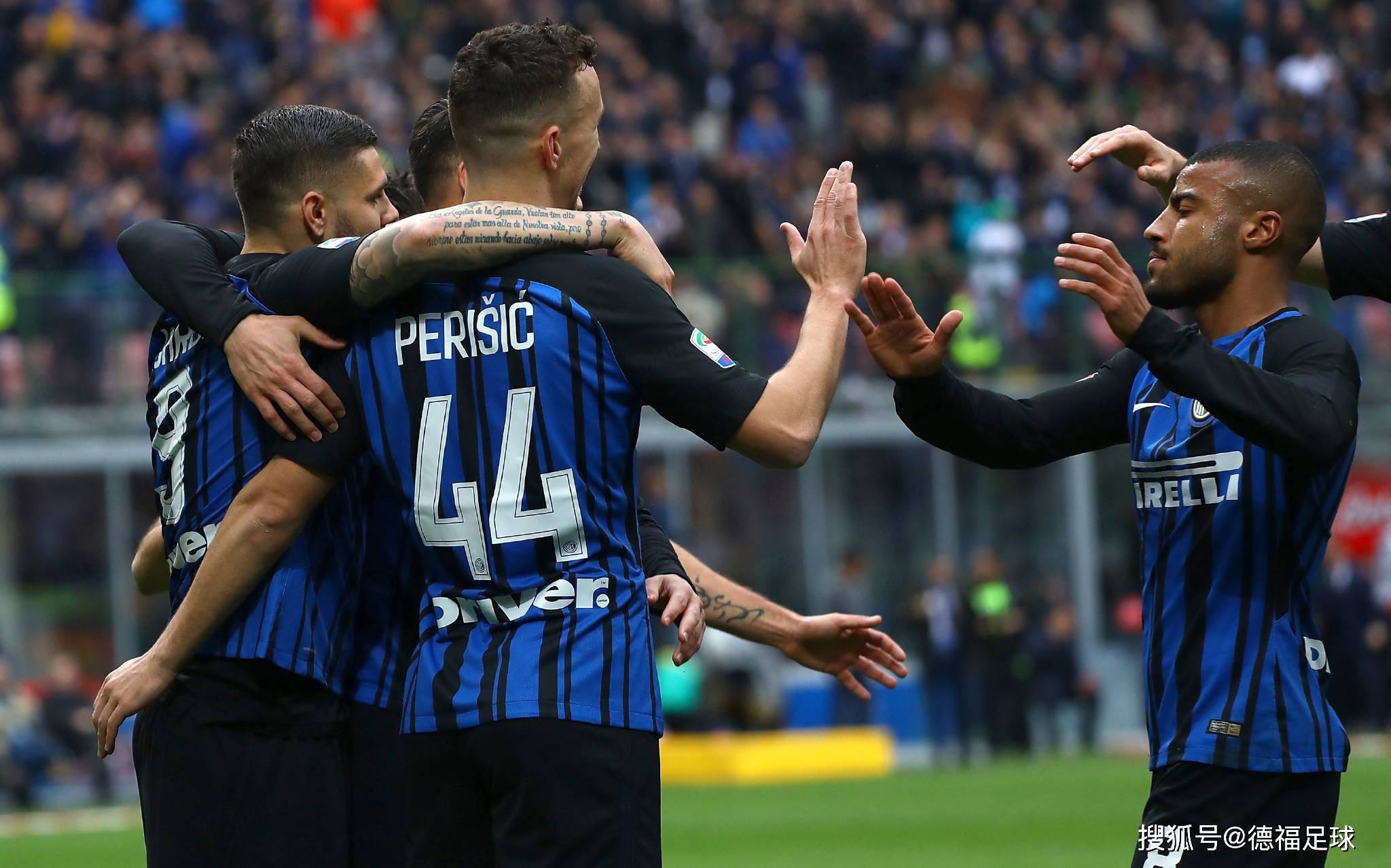 包含带伤踢完全场，费拉拉2020战平国际米兰的词条