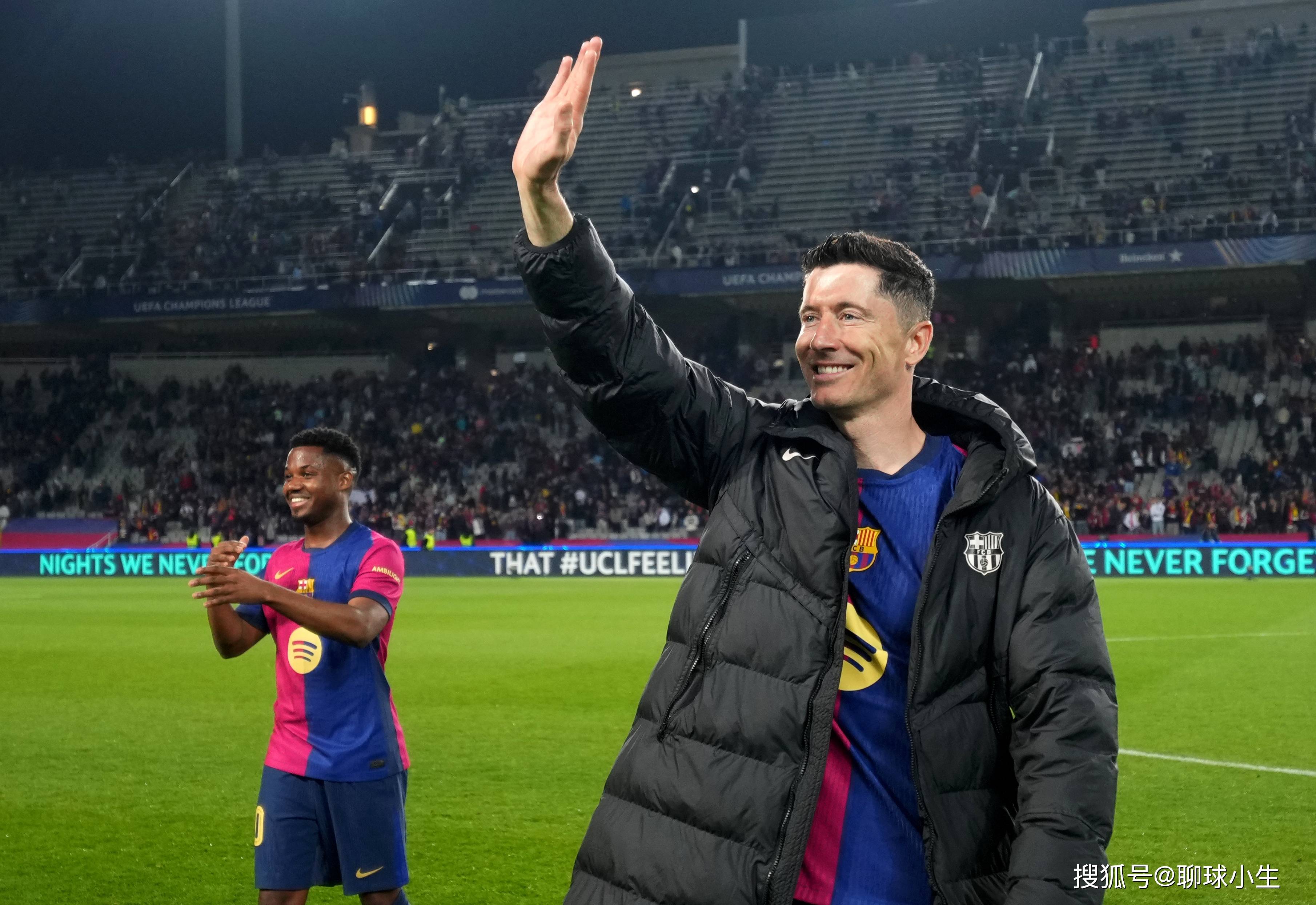 包含多特蒙德遭遇失利,面临前所未有的挑战的词条 包含多特蒙德遭遇失利,面临前所未有的挑战的词条