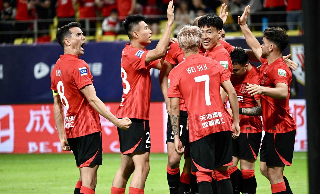 申花客场取胜重庆力帆，继续追赶积分的简单介绍