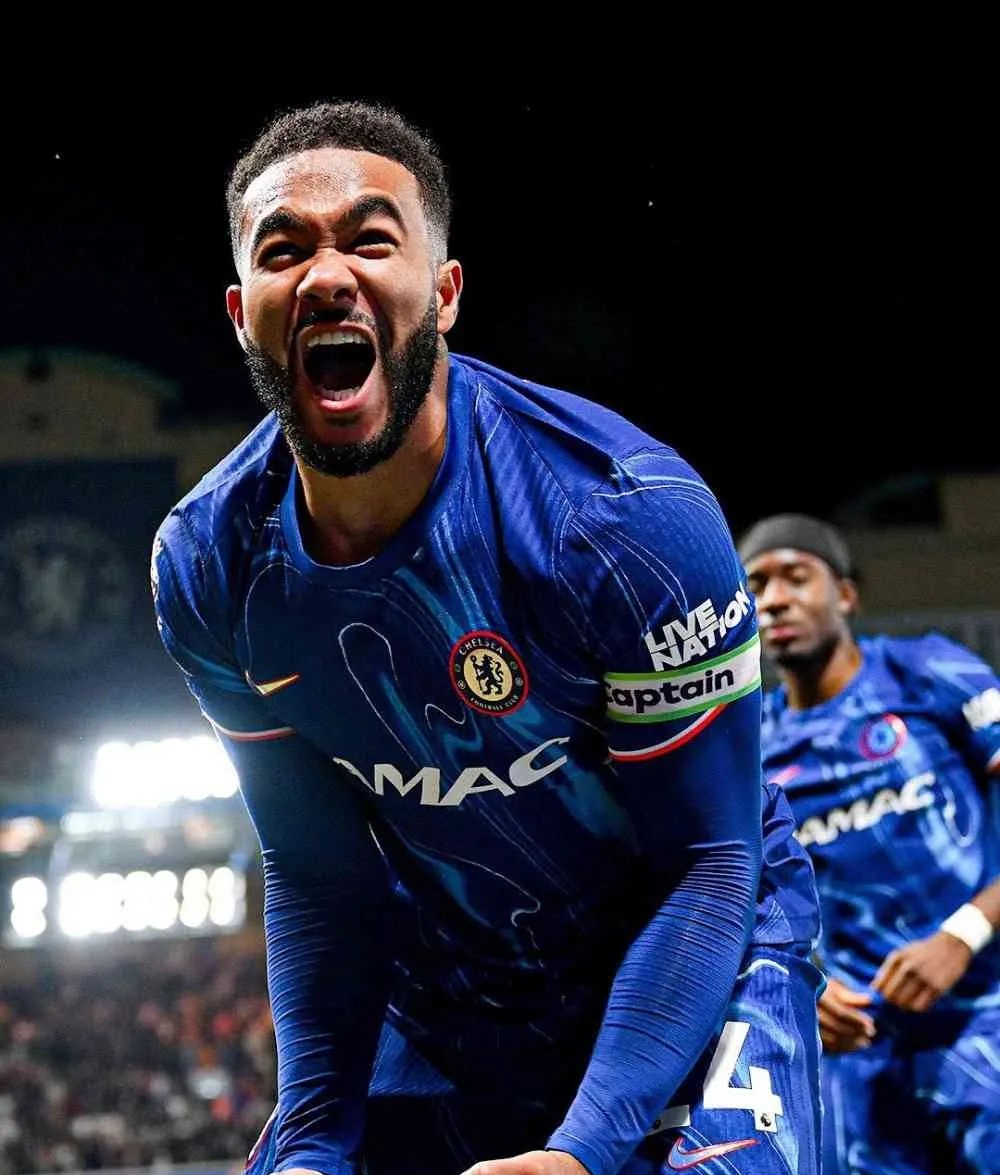 开云体育app-曼联队员全身而退，英超劲旅共铸辉煌