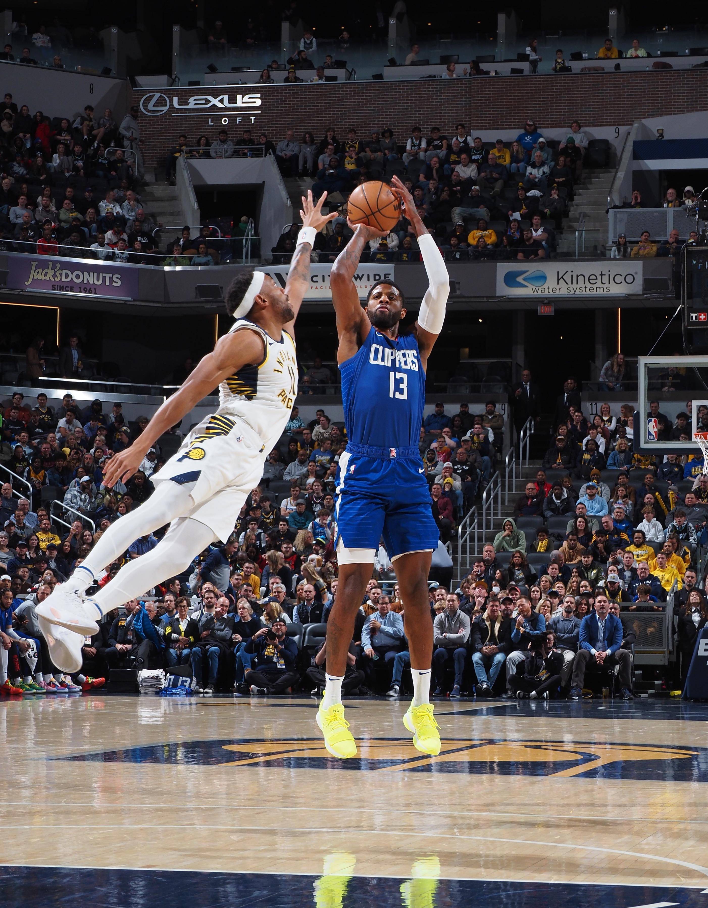 快船大胜尼克斯,乔治状态回勇 快船大胜尼克斯,乔治状态回勇