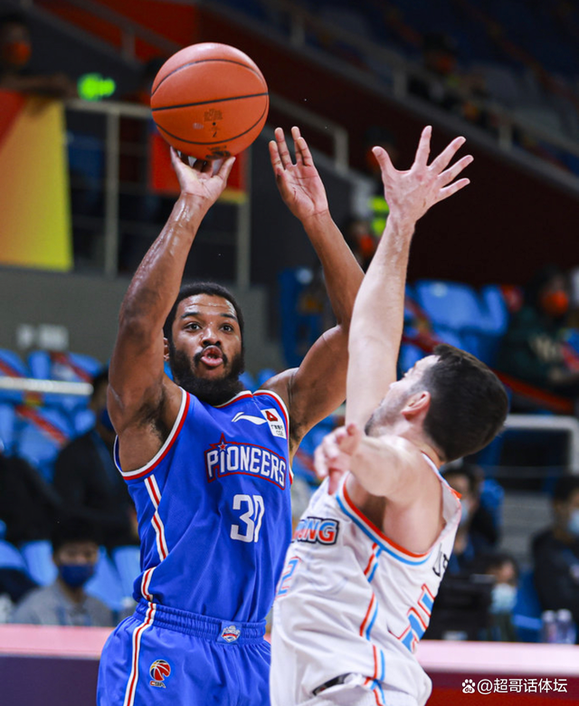 开云体育网页版入口-队名主场击败对手，实现三连胜