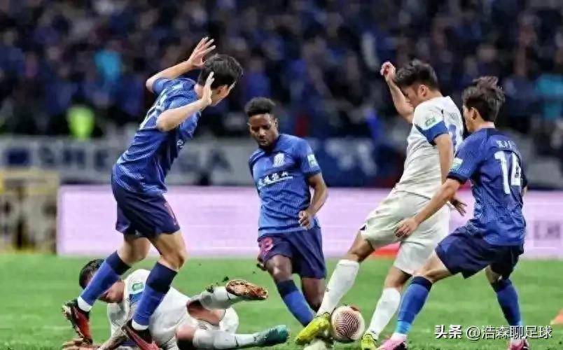 上海申花与广东华南虎争夺中超冠军的简单介绍